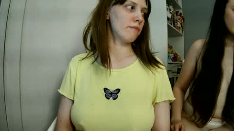 summerbluesky online show from June 2026 04:29:02 PM