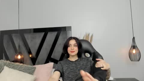 Summer online show from March 2025 07:21:02 PM