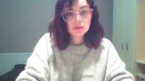 Summer online show from November 2025 07:24:02 PM