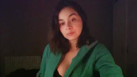 Summer online show from November 2025 05:56:01 PM