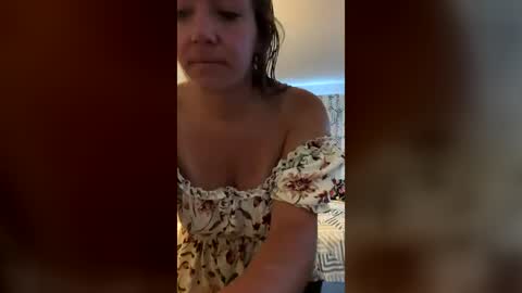 summerv91 online show from July 2026 06:25:02 PM