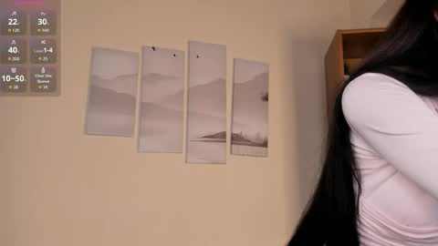 Luna online show from March 2026 09:15:01 PM