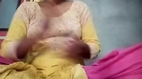 sunali_jain03 online show from April 2026 02:34:02 AM