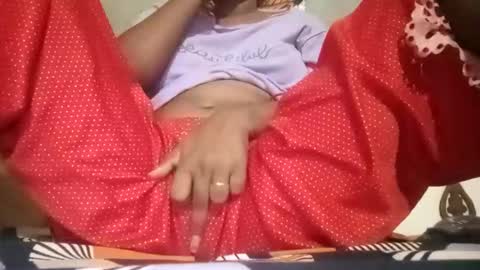 Snapshot of sunali_jain03 chatting on May 2026 12:54:01 PM sunali_jain03 online show from May 2026 12:54:01 PM