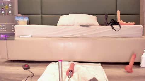 Liss online show from December 2024 07:38:02 PM