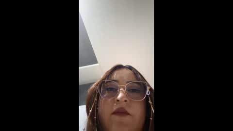 Jeraldine online show from October 2025 01:27:02 AM