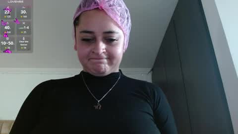 Jeraldine online show from April 2026 07:25:01 PM