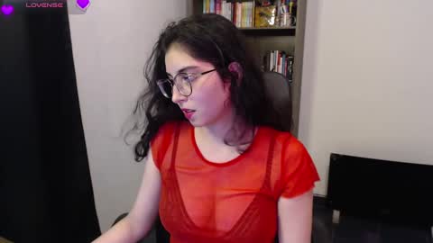 Snapshot of sunflower_uwu chatting on February 2025 12:32:01 AM violetta online show from February 2025 12:32:01 AM