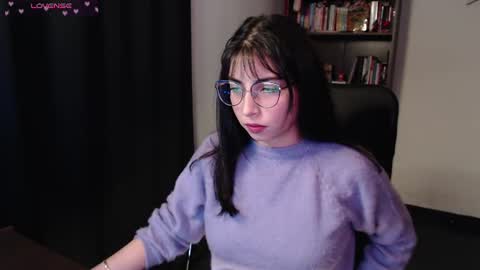Snapshot of sunflower_uwu chatting on June 2026 03:02:01 AM violetta online show from June 2026 03:02:01 AM