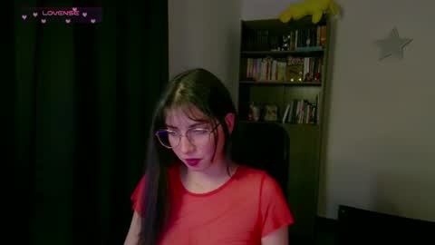 Snapshot of sunflower_uwu chatting on July 2026 02:31:01 AM violetta online show from July 2026 02:31:01 AM