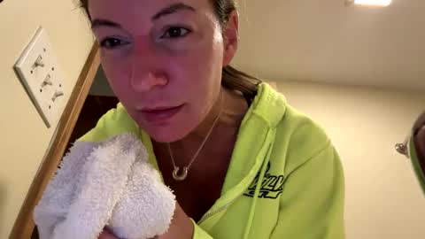 Snapshot of sunnbabe92485 chatting on October 2025 01:29:02 PM sunnbabe92485 online show from October 2025 01:29:02 PM