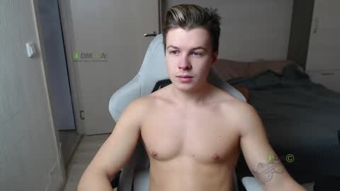 Alice and Sergey online show from March 2025 06:27:01 AM