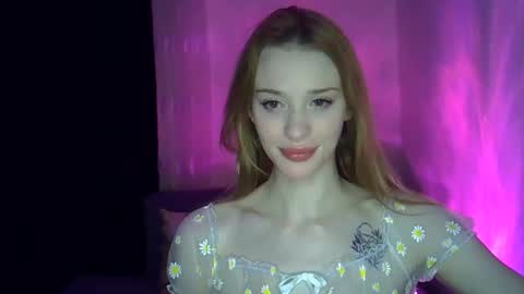 sunny__fox online show from March 2025 12:54:02 AM