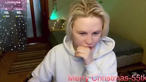 Snapshot of sunny_mood chatting on December 2024 08:07:02 AM sunny mood online show from December 2024 08:07:02 AM