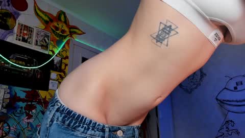 Sunny online show from January 2025 03:23:01 PM