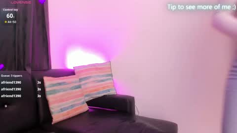 Sunny Page online show from April 2026 04:00:01 AM