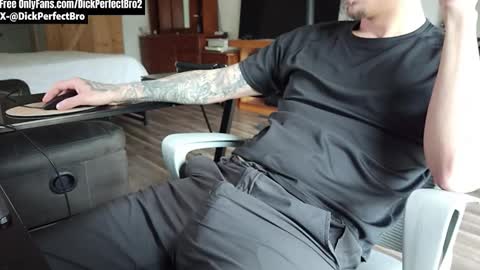 sunny valentine online show from March 2026 01:50:01 PM