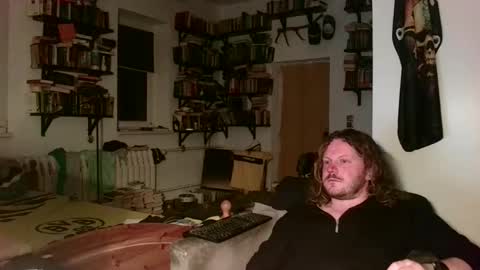 sunr1sa online show from November 2025 09:47:01 PM