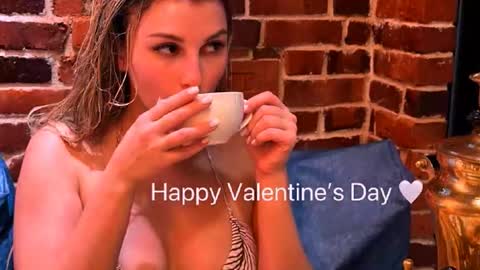 sunsetwithava online show from February 2026 07:54:02 PM