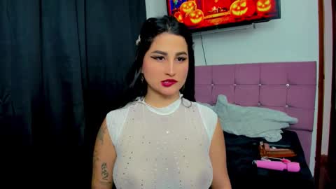 Andrea Rodriguez online show from October 2025 07:23:01 PM