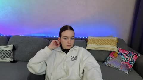 Lilith online show from May 2026 06:54:02 AM