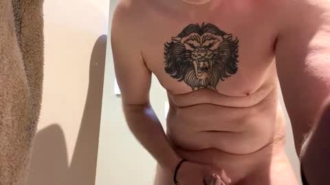 super4wesomeguy69 online show from May 2026 06:46:02 PM