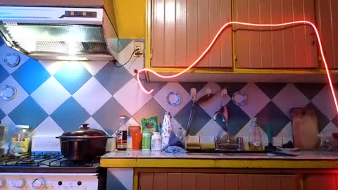 Snapshot of super_jony chatting on October 2025 09:34:02 PM super jony and Marta GMT 1300-1800 every day online show from October 2025 09:34:02 PM