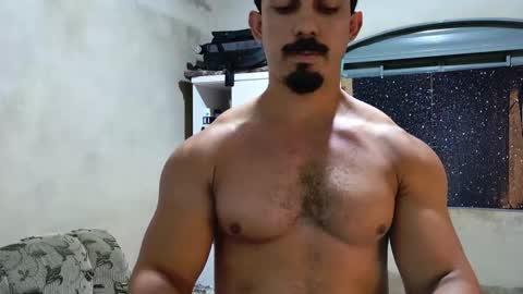 Snapshot of superbigmr chatting on March 2026 03:33:02 AM james online show from March 2026 03:33:02 AM