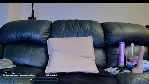 Thomas online show from November 2025 04:04:01 AM