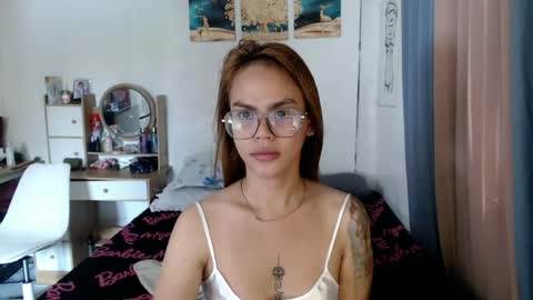 Snapshot of superhotvaleria chatting on July 2026 01:09:02 AM Im val online show from July 2026 01:09:02 AM