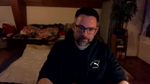 supersquirrel81 online show from February 2026 06:10:01 AM