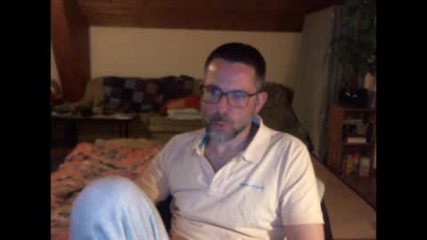 supersquirrel81 online show from April 2026 07:58:02 PM