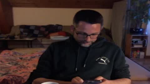Snapshot of supersquirrel81 chatting on May 2026 06:46:01 PM supersquirrel81 online show from May 2026 06:46:01 PM