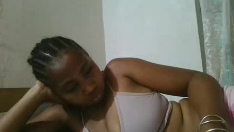 surbelle online show from February 2026 06:22:02 AM