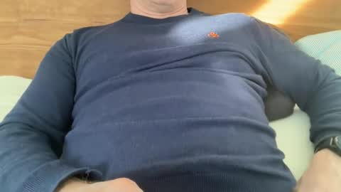 surfstar81 online show from November 2025 08:36:01 AM