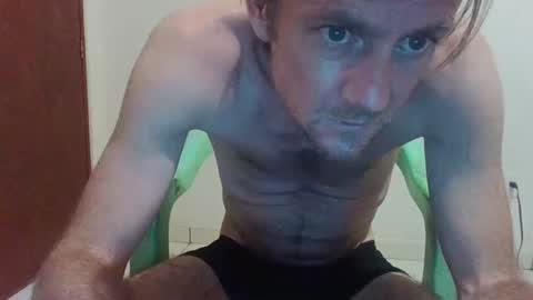 Snapshot of surfsup34 chatting on December 2024 06:00:02 AM surfsup34 online show from December 2024 06:00:02 AM