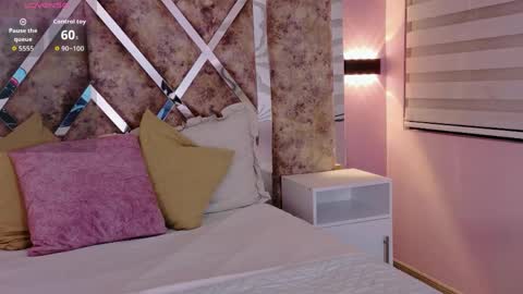 Susann online show from March 2026 11:38:01 AM