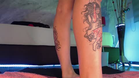 Snapshot of susan_hottie_ chatting on December 2024 10:46:02 PM online show from December 2024 10:46:02 PM