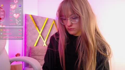 Susan online show from December 2024 02:35:02 PM