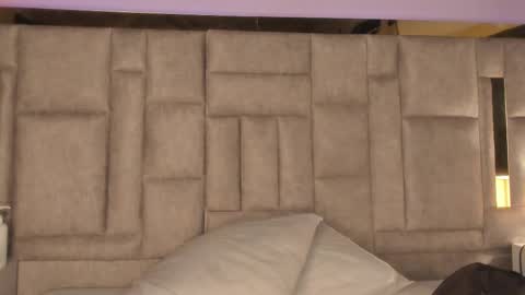 Susan online show from February 2025 02:39:02 AM