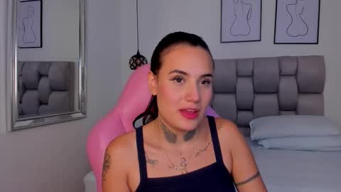 Susan online show from October 2025 08:31:01 PM