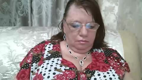 SusanaAhSun online show from February 2026 12:11:01 PM