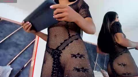 susanahenao online show from November 2025 06:19:02 PM