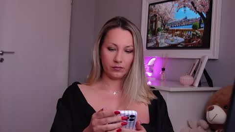 SusanJewel online show from April 2026 06:53:02 AM