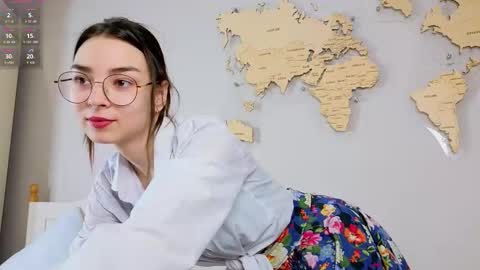 susannahtrojahn online show from February 2026 03:12:01 PM