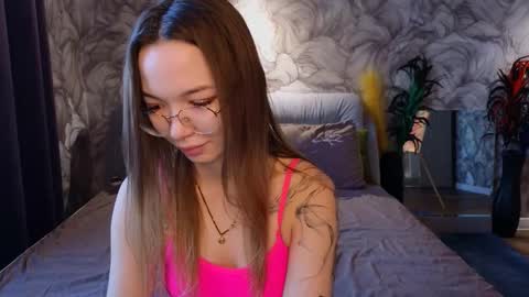 susannjohnson online show from September 2025 12:23:02 AM