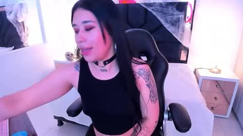 Snapshot of susanvilla chatting on October 2025 07:36:02 PM susanvilla online show from October 2025 07:36:02 PM