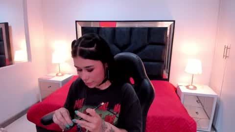 Snapshot of susanvilla chatting on November 2025 07:46:02 PM susanvilla online show from November 2025 07:46:02 PM