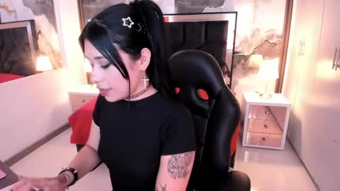 susanvilla online show from May 2026 07:42:01 PM