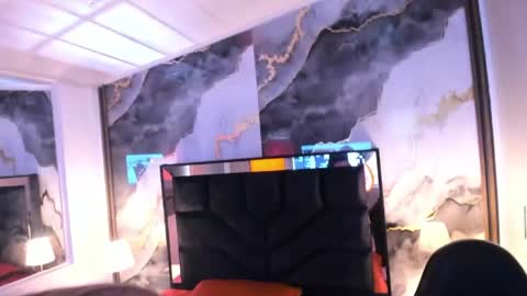 susanvilla online show from June 2026 10:26:01 PM